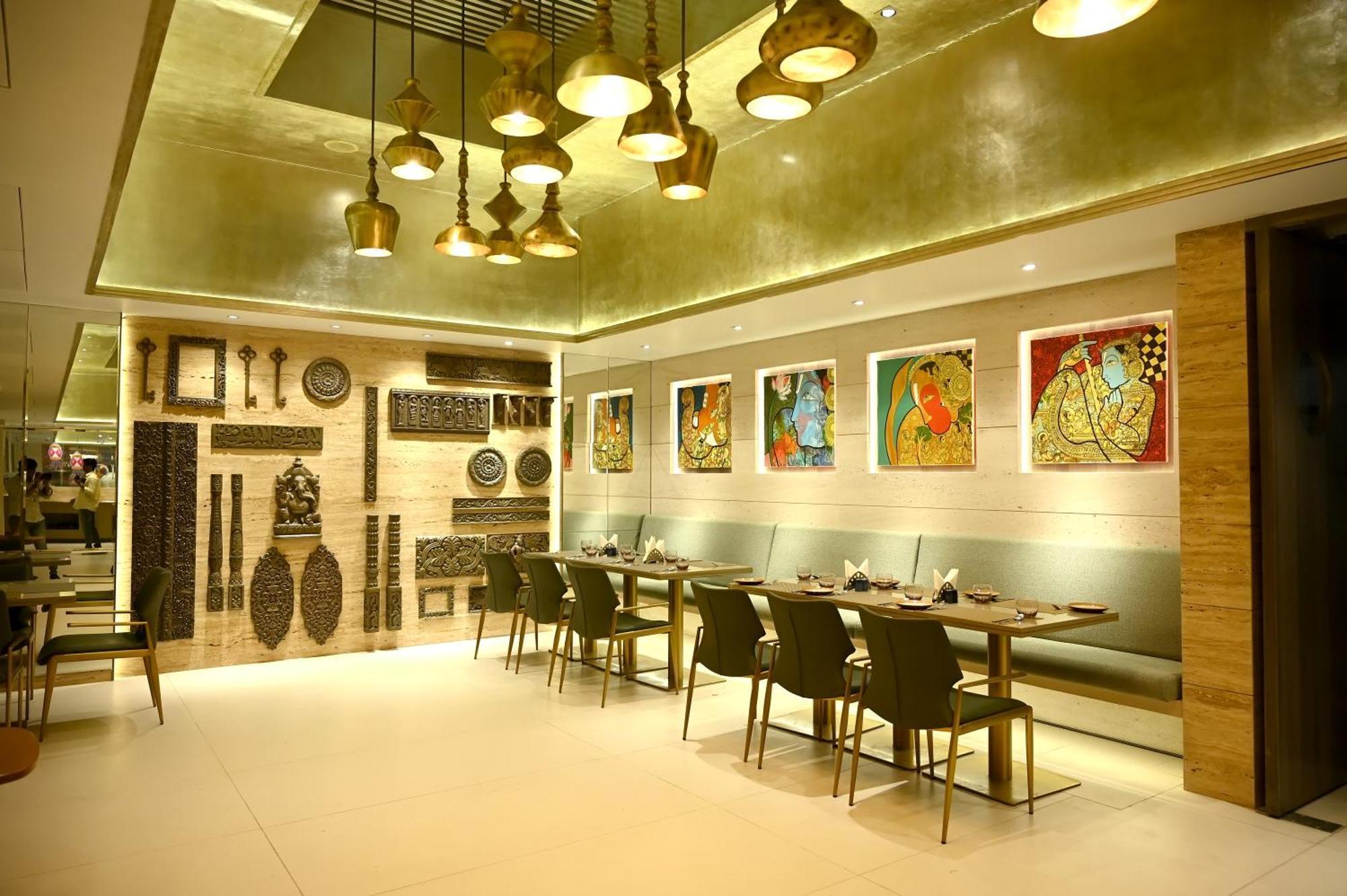 Marigold-Newly Renovated Hotel Ширді Екстер'єр фото
