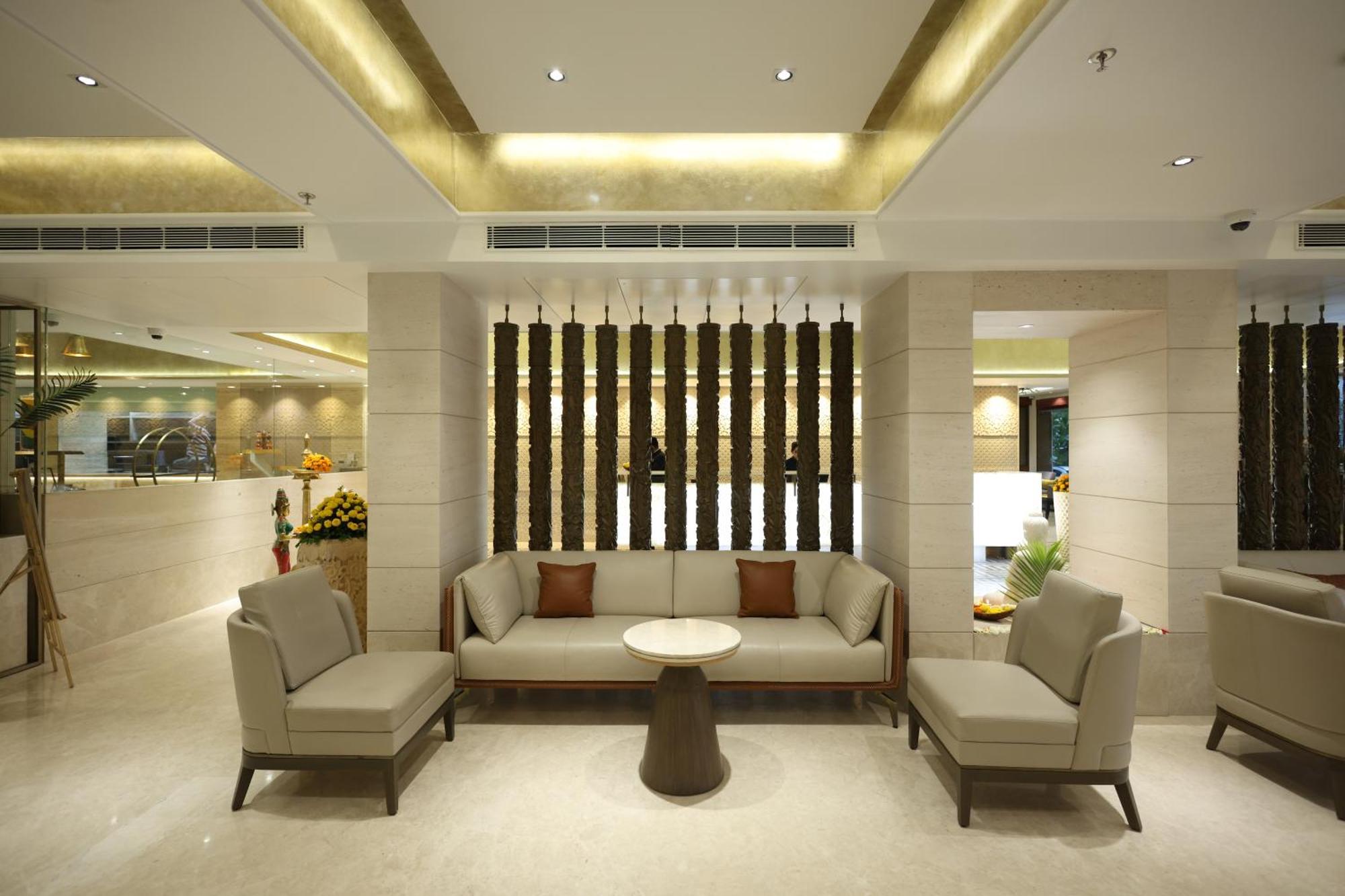 Marigold-Newly Renovated Hotel Ширді Екстер'єр фото